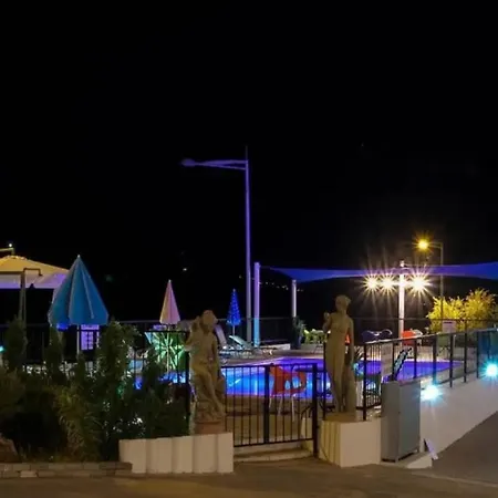 Panoramic Holidays * Пейя