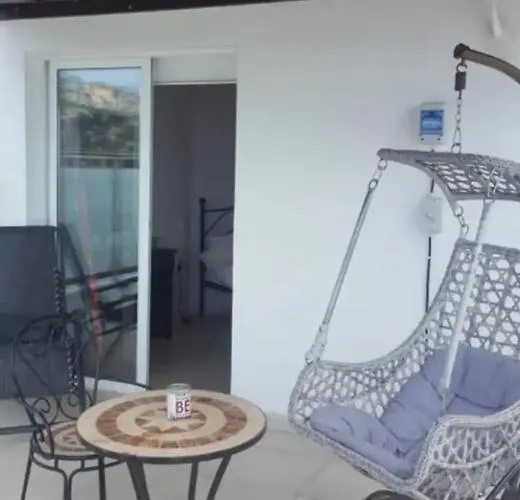 Panoramic Holidays 페이야